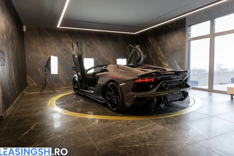 Lamborghini Aventador din 2022 cu 2.000 km - oferta LAM201274 - foto 4
