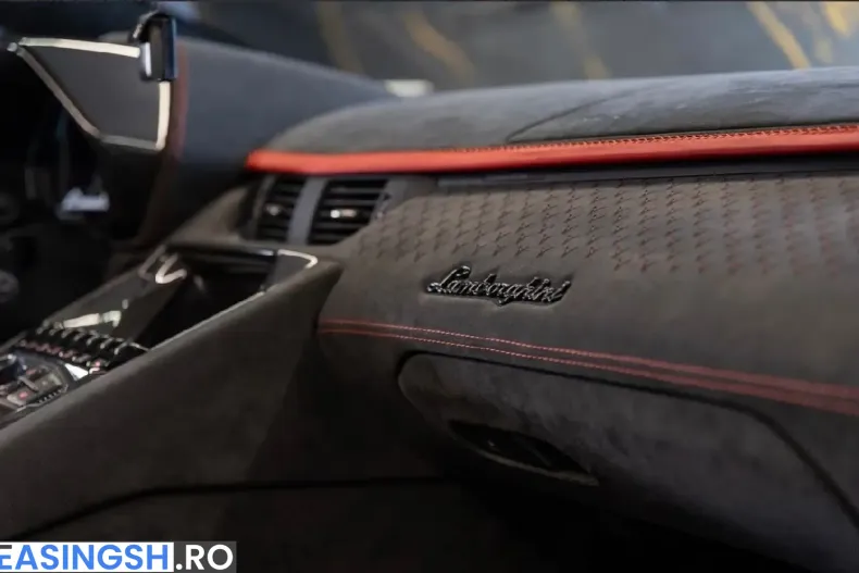 Lamborghini Aventador din 2022 cu 2.000 km - oferta LAM201274 - foto 7