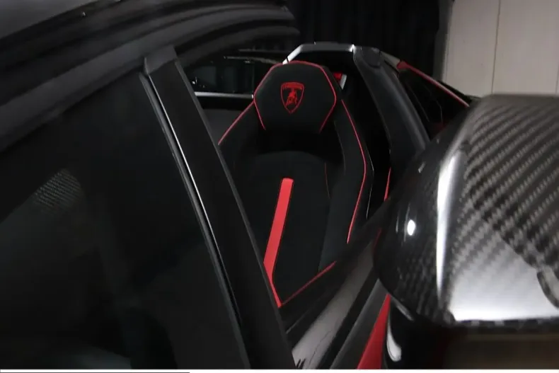 Lamborghini Aventador din 2021 cu 12.000 km - oferta LAM201276 - foto 21