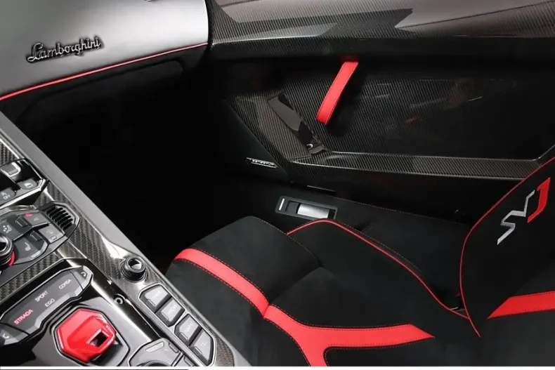 Lamborghini Aventador din 2021 cu 12.000 km - oferta LAM201276 - foto 35