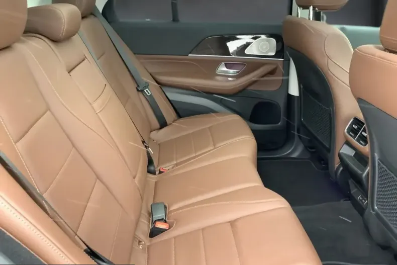 Mercedes-Benz GLE 350 (Clasa GLE) din 2025 cu 5.014 km - oferta MER201282 - foto 14