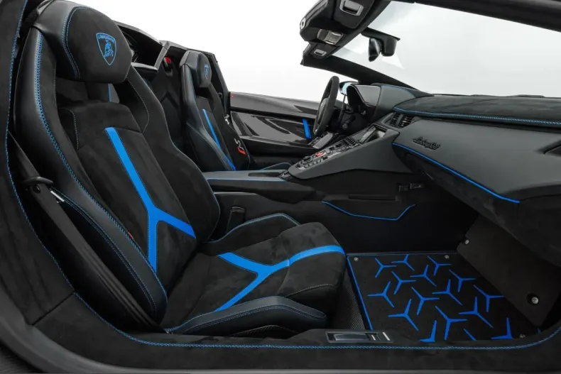 Lamborghini Aventador din 2021 cu 19.100 km - oferta LAM201288 - foto 19