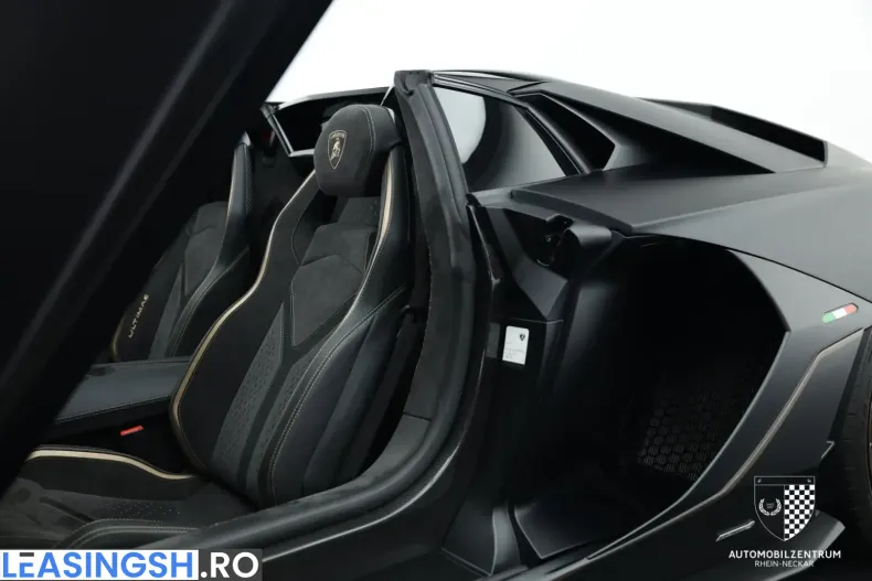 Lamborghini Aventador din 2022 cu 6.122 km - oferta LAM201291 - foto 15