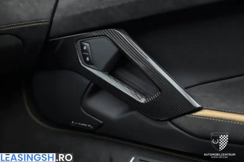 Lamborghini Aventador din 2022 cu 6.122 km - oferta LAM201291 - foto 30