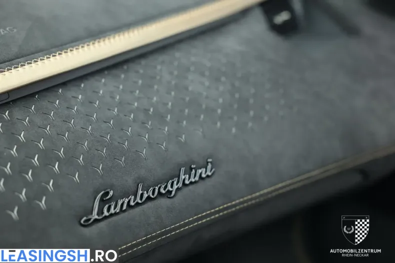 Lamborghini Aventador din 2022 cu 6.122 km - oferta LAM201291 - foto 31