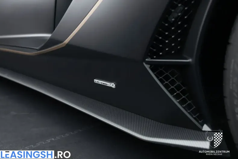 Lamborghini Aventador din 2022 cu 6.122 km - oferta LAM201291 - foto 35