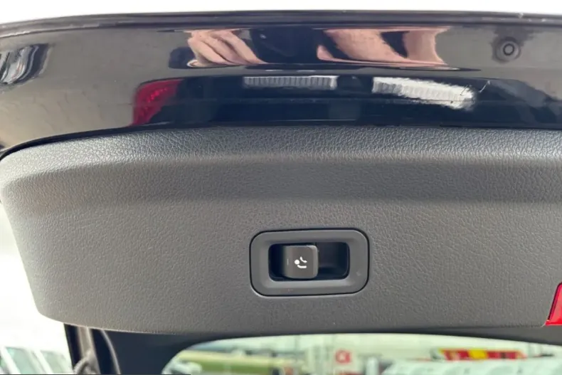 Mercedes-Benz GLE 400 (Clasa GLE) din 2021 cu 98.500 km - oferta MER201305 - foto 17