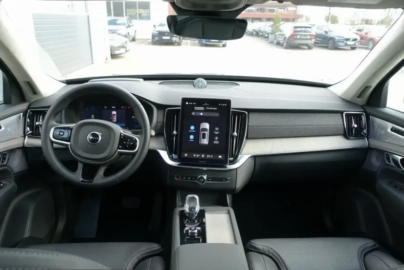 Volvo XC90 din 2025 cu 17.650 km - oferta VOL201306 - foto 20