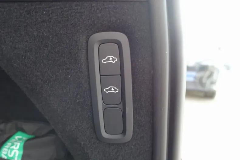 Volvo XC90 din 2025 cu 17.650 km - oferta VOL201306 - foto 24