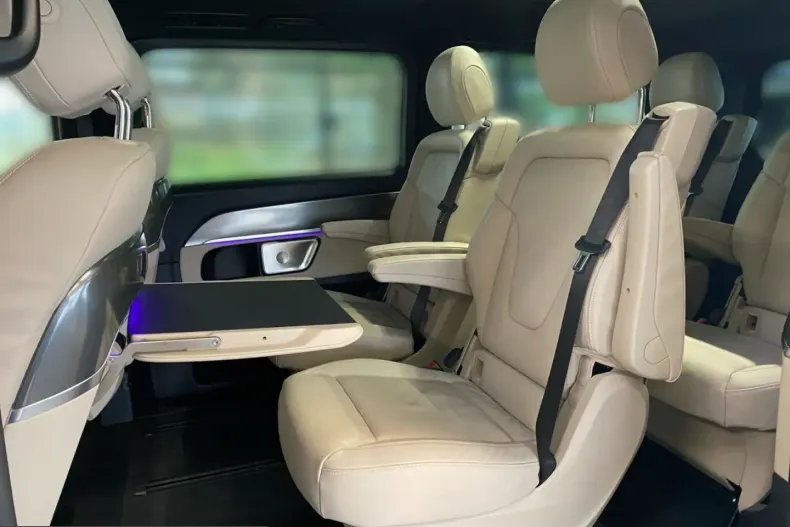 Mercedes-Benz V 300 (Clasa V) din 2025 cu 5.315 km - oferta MER201308 - foto 11