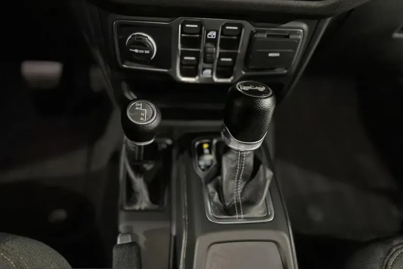 Jeep Wrangler din 2025 cu 39.000 km - oferta JEE201311 - foto 21