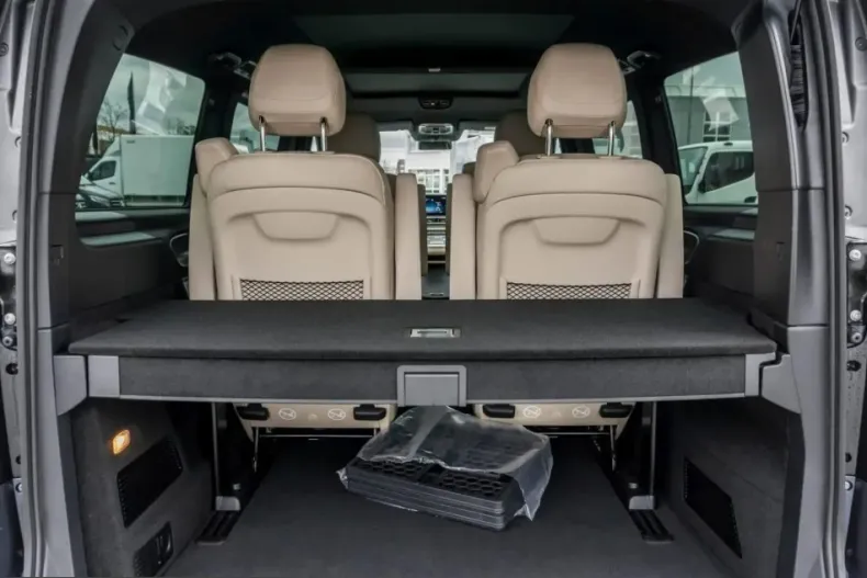 Mercedes-Benz V 300 (Clasa V) din 2024 cu 7.200 km - oferta MER201312 - foto 6