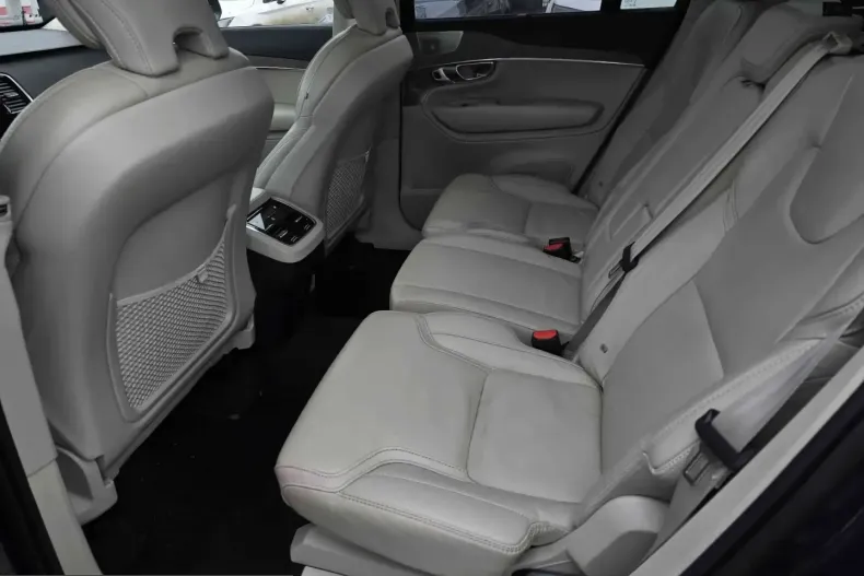 Volvo XC90 din 2022 cu 119.652 km - oferta VOL201318 - foto 9