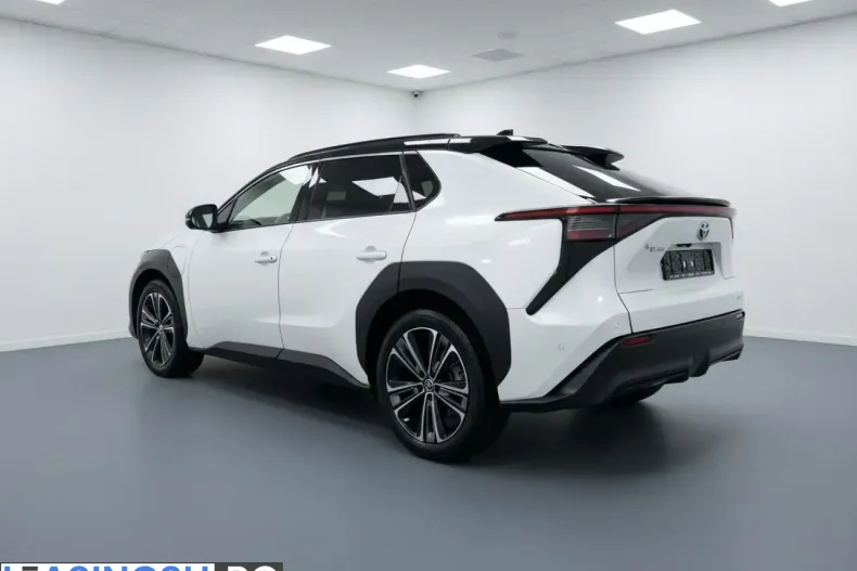 Toyota bZ4X din 2022 cu 49.840 km - oferta TOY201325 - foto 2