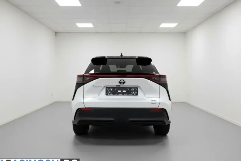 Toyota bZ4X din 2022 cu 49.840 km - oferta TOY201325 - foto 3