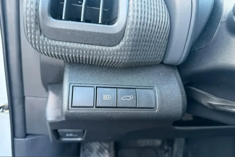 Toyota bZ4X din 2022 cu 49.840 km - oferta TOY201325 - foto 19