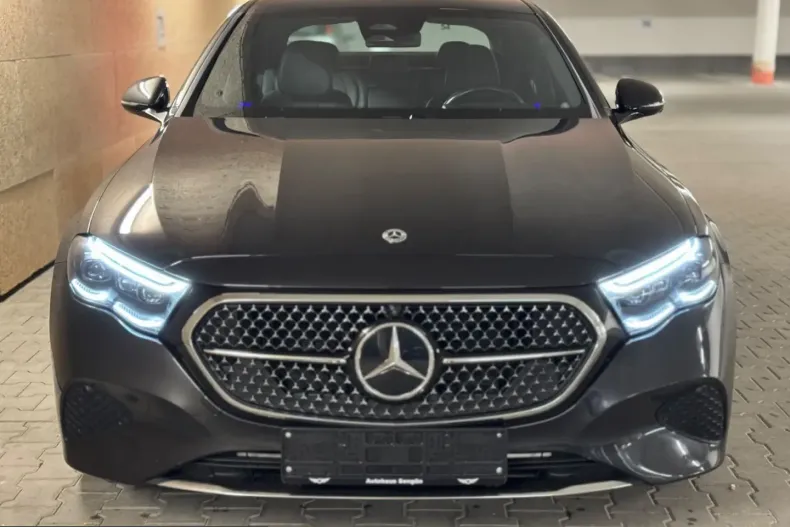 Mercedes-Benz E 200 (Clasa E) din 2024 cu 27.938 km - oferta MER201326 - foto 10