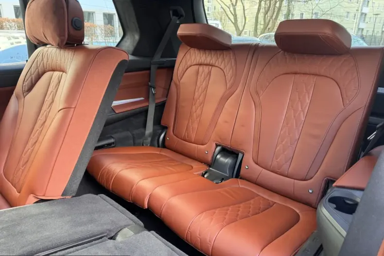 BMW X7 (Seria X) din 2021 cu 41.288 km - oferta BMW201328 - foto 16