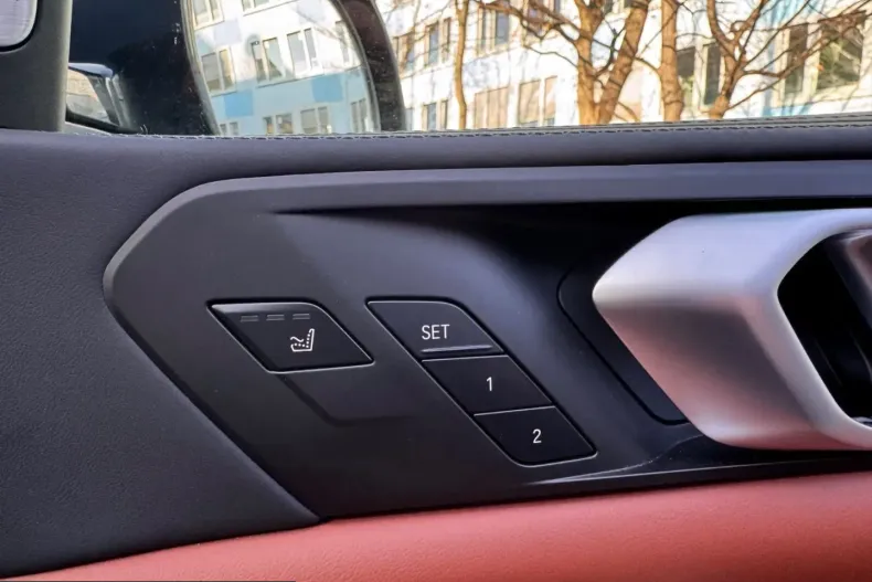 BMW X7 (Seria X) din 2021 cu 41.288 km - oferta BMW201328 - foto 25