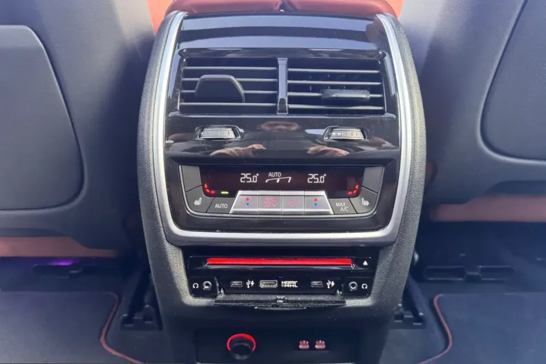 BMW X7 (Seria X) din 2021 cu 41.288 km - oferta BMW201328 - foto 27