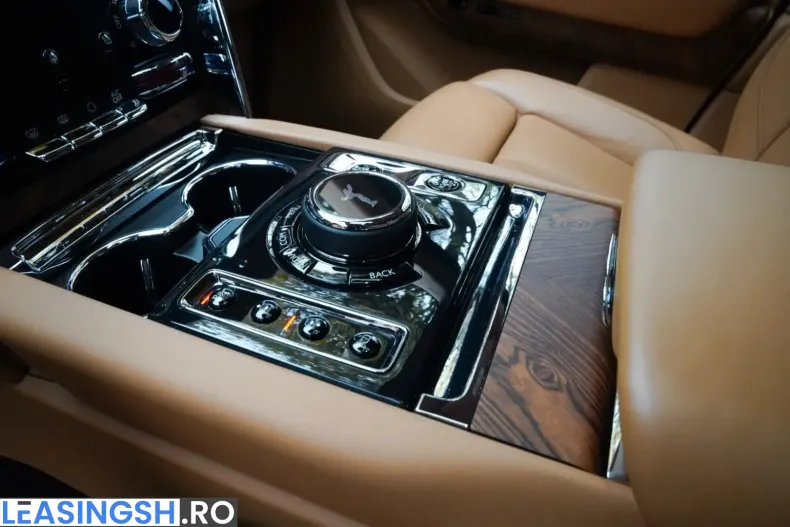 Rolls-Royce Cullinan din 2023 cu 34.500 km - oferta ROL201330 - foto 38