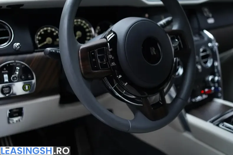 Rolls-Royce Cullinan din 2021 cu 33.290 km - oferta ROL201332 - foto 12