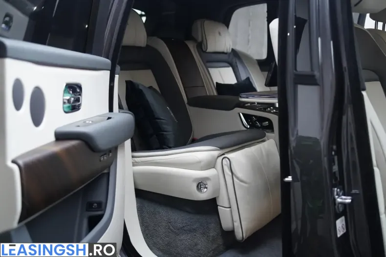 Rolls-Royce Cullinan din 2021 cu 33.290 km - oferta ROL201332 - foto 21