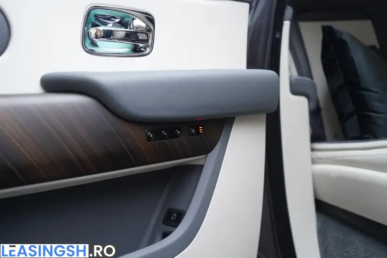 Rolls-Royce Cullinan din 2021 cu 33.290 km - oferta ROL201332 - foto 26