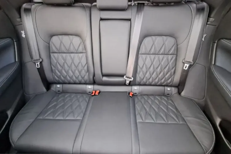 Nissan Qashqai din 2024 cu 6.642 km - oferta NIS201336 - foto 10