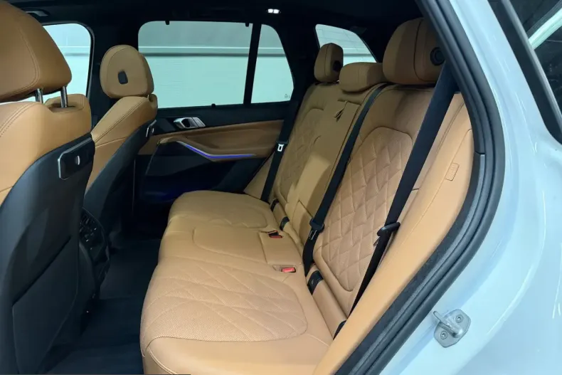 BMW X5 (Seria X) din 2025 cu 15.735 km - oferta BMW201347 - foto 6