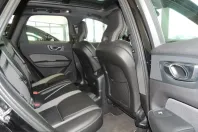 Volvo XC60 din 2021 cu 70.800 km - oferta VOL201348 - foto 4