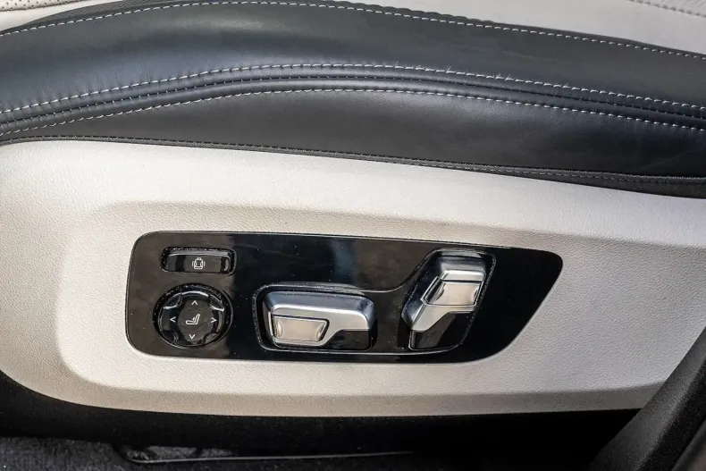 BMW X5 (Seria X) din 2023 cu 54.418 km - oferta BMW201349 - foto 15