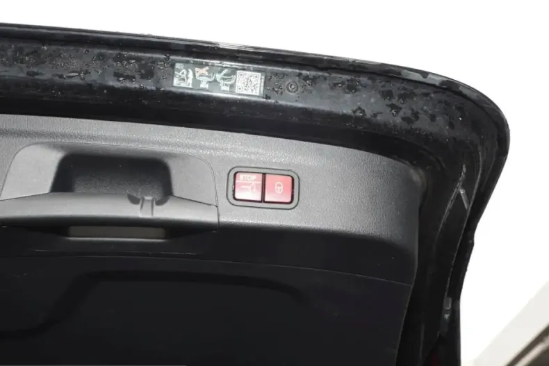 Mercedes-Benz GLE 63 AMG (Clasa GLE) din 2022 cu 55.450 km - oferta MER201353 - foto 20