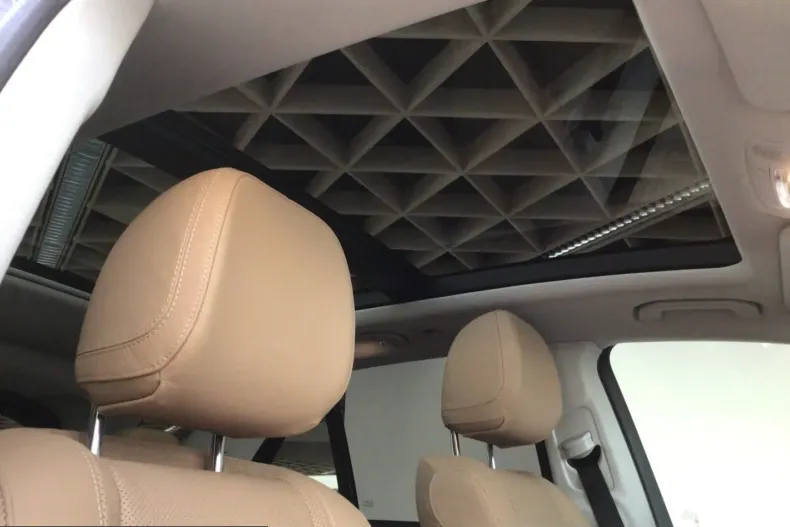 Mercedes-Benz GLE 580 (Clasa GLE) din 2024 cu 22.645 km - oferta MER201355 - foto 11