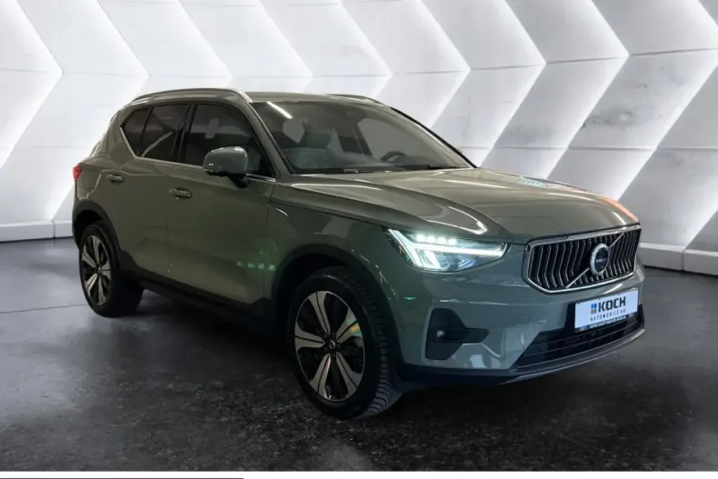 Volvo XC40 din 2022 cu 30.317 km - oferta VOL201357 - foto 4