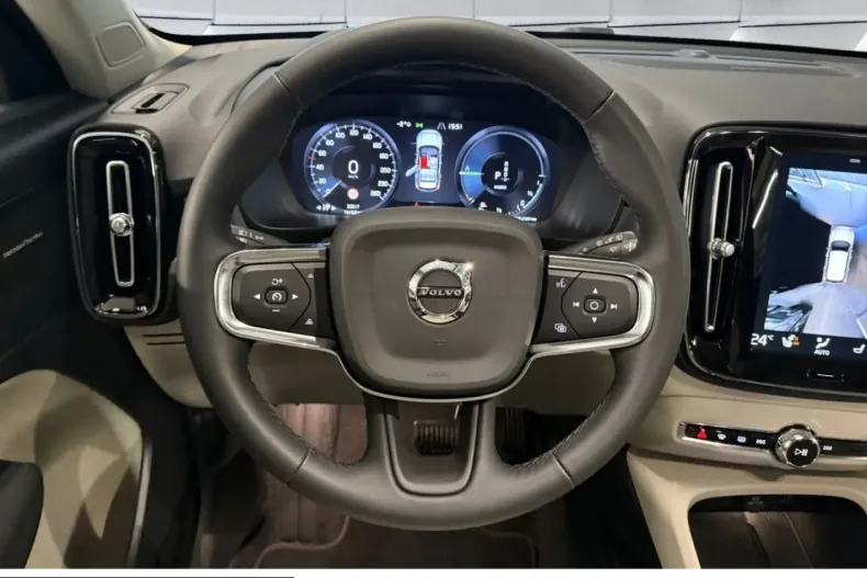 Volvo XC40 din 2022 cu 30.317 km - oferta VOL201357 - foto 8
