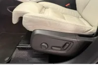 Volvo XC40 din 2022 cu 30.317 km - oferta VOL201357 - foto 16