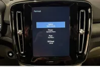 Volvo XC40 din 2022 cu 30.317 km - oferta VOL201357 - foto 21