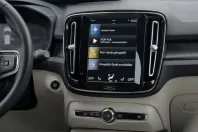 Volvo XC40 din 2022 cu 29.780 km - oferta VOL201361 - foto 8