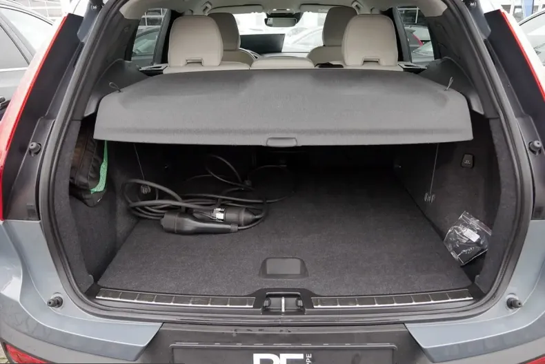 Volvo XC40 din 2022 cu 29.780 km - oferta VOL201361 - foto 12