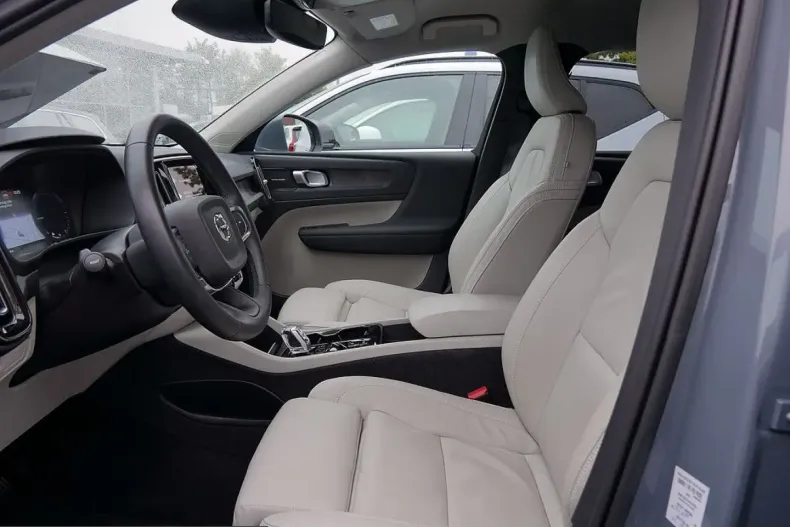 Volvo XC40 din 2022 cu 29.780 km - oferta VOL201361 - foto 15