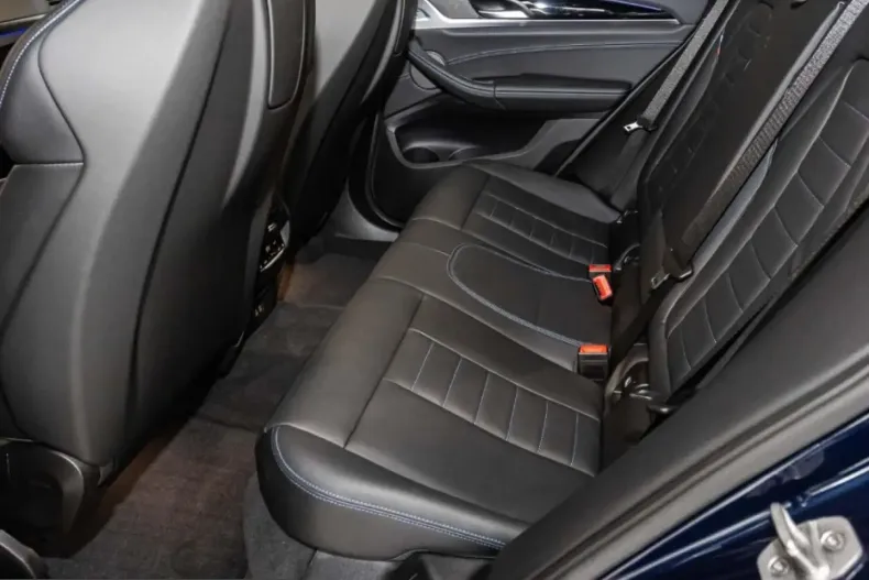 BMW X4 (Seria X) din 2024 cu 18.600 km - oferta BMW201365 - foto 15