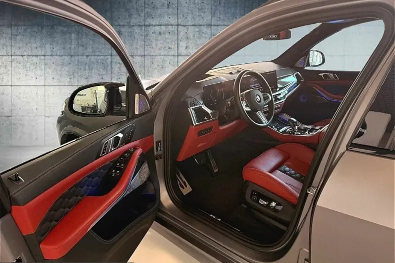 BMW X5 M (Seria X) din 2024 cu 28.400 km - oferta BMW201368 - foto 9