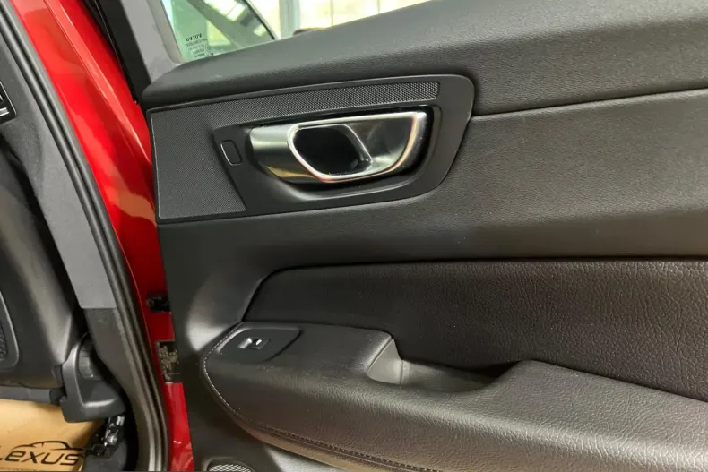 Volvo XC60 din 2021 cu 95.000 km - oferta VOL201370 - foto 18