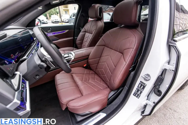 BMW 740 (Seria 7) din 2025 cu 16.800 km - oferta BMW201373 - foto 22