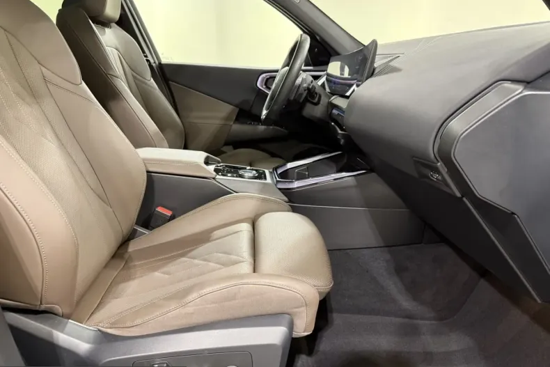 BMW X3 (Seria X) din 2025 cu 17.560 km - oferta BMW201376 - foto 11