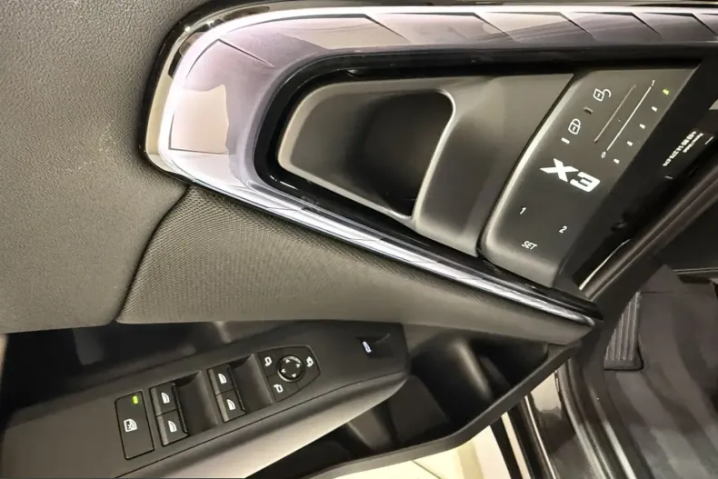 BMW X3 (Seria X) din 2025 cu 17.560 km - oferta BMW201376 - foto 18