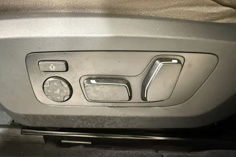 BMW X3 (Seria X) din 2025 cu 17.560 km - oferta BMW201376 - foto 20