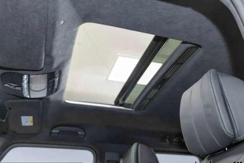 Mercedes-Benz G 63 AMG (Clasa G) din 2025 cu 2.967 km - oferta MER201382 - foto 8