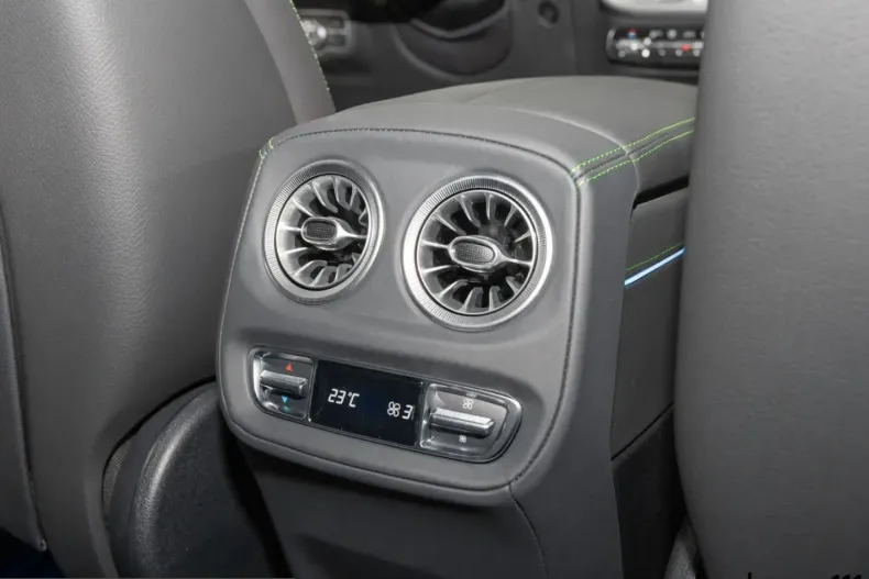 Mercedes-Benz G 63 AMG (Clasa G) din 2025 cu 2.967 km - oferta MER201382 - foto 22